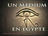1x3 un médium en Egypte#la reine Hatchepsout