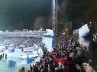 Dinamo Kiev OPERA: Taraftarın Coşkulu Tezahüratı 🎶