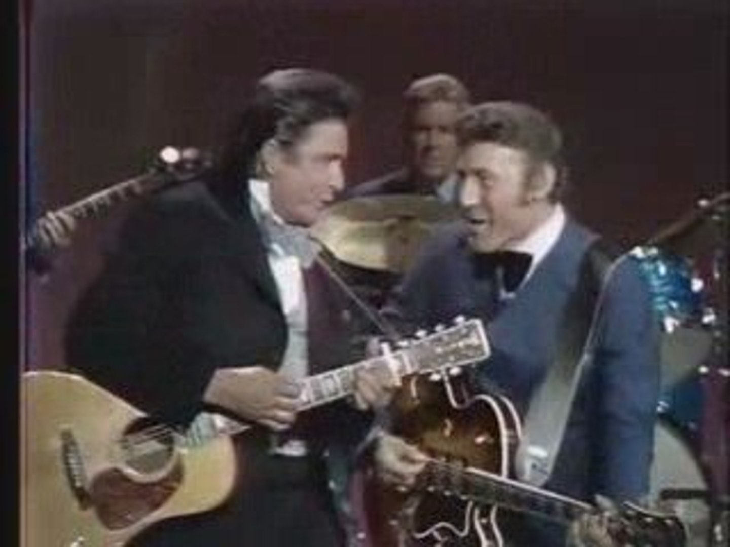Johnny Cash Carl Perkins Ensemble Sur Scene Video Dailymotion