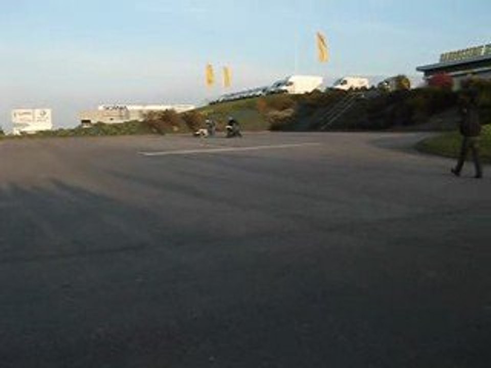 EJECT circle Mike 600 rr