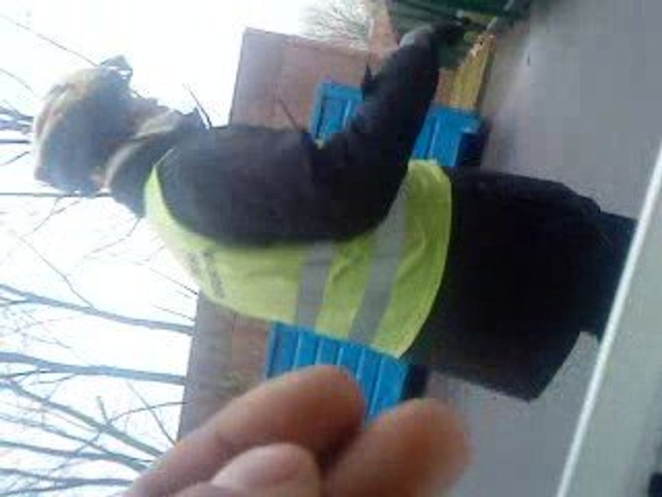 LE VELO QUI CHANTE PETIT PAPA NOEL A VILLEPEINTE