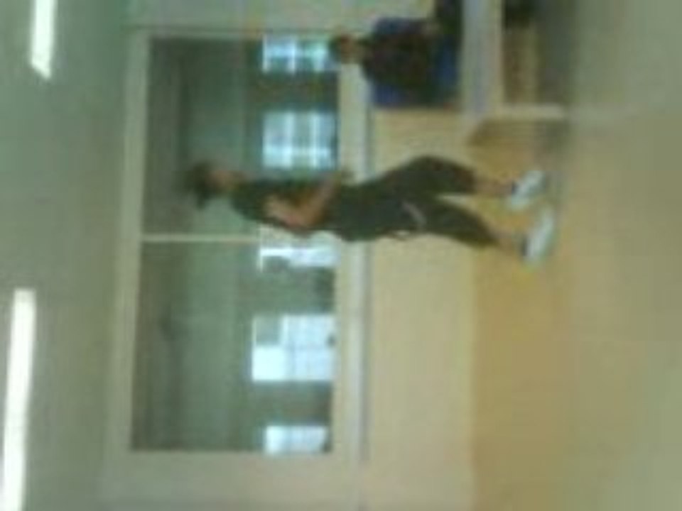 ted qui danse