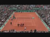 Finale Roland Garros 2009: Federer attaqué par un spectateur