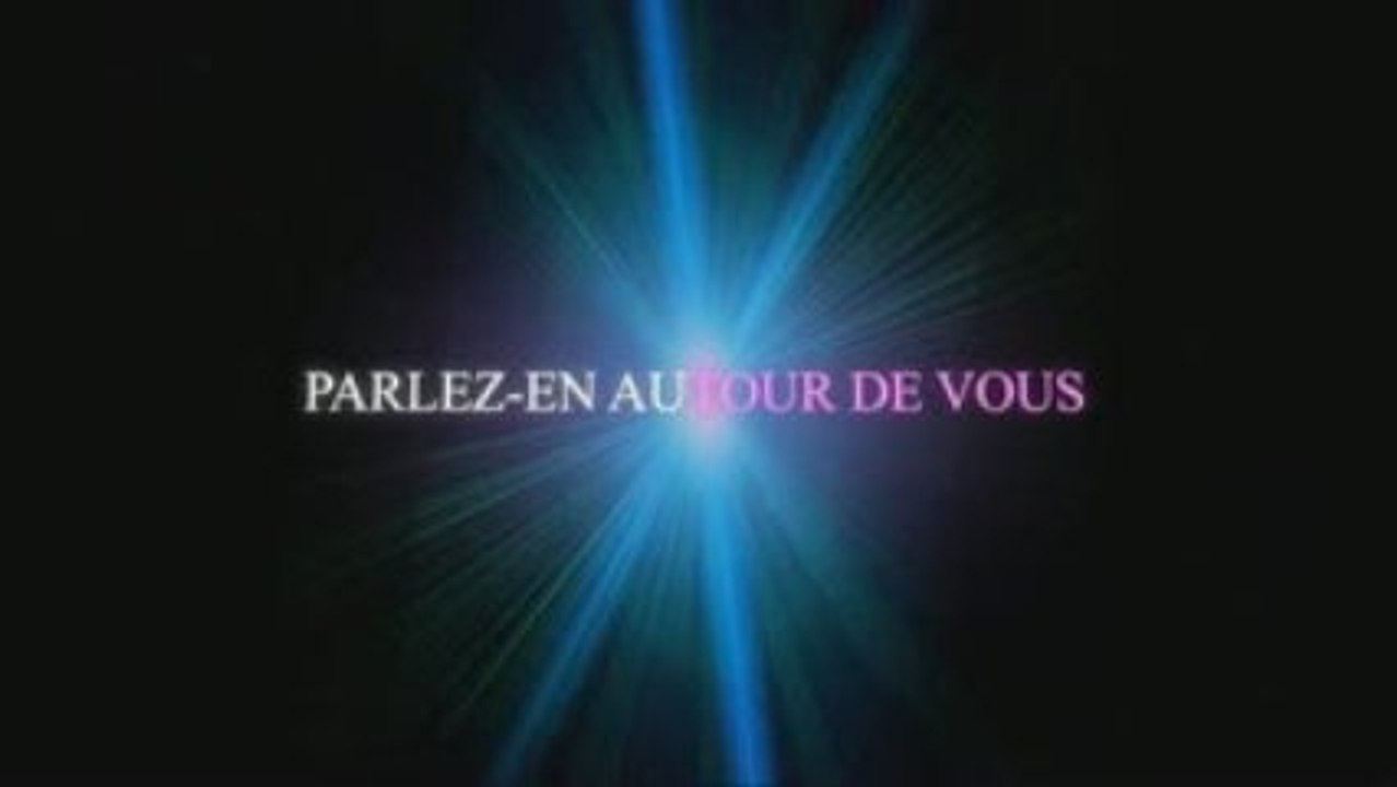 Vidéo promo 3 Bleu turquoise tournant