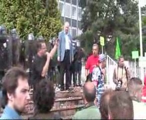 Manif des Goodyear à Rueil-Malmaison le 11 juin 2009