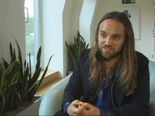 Carolina Liar - Chad Wolfe talks music, luck and Myley Cyrus