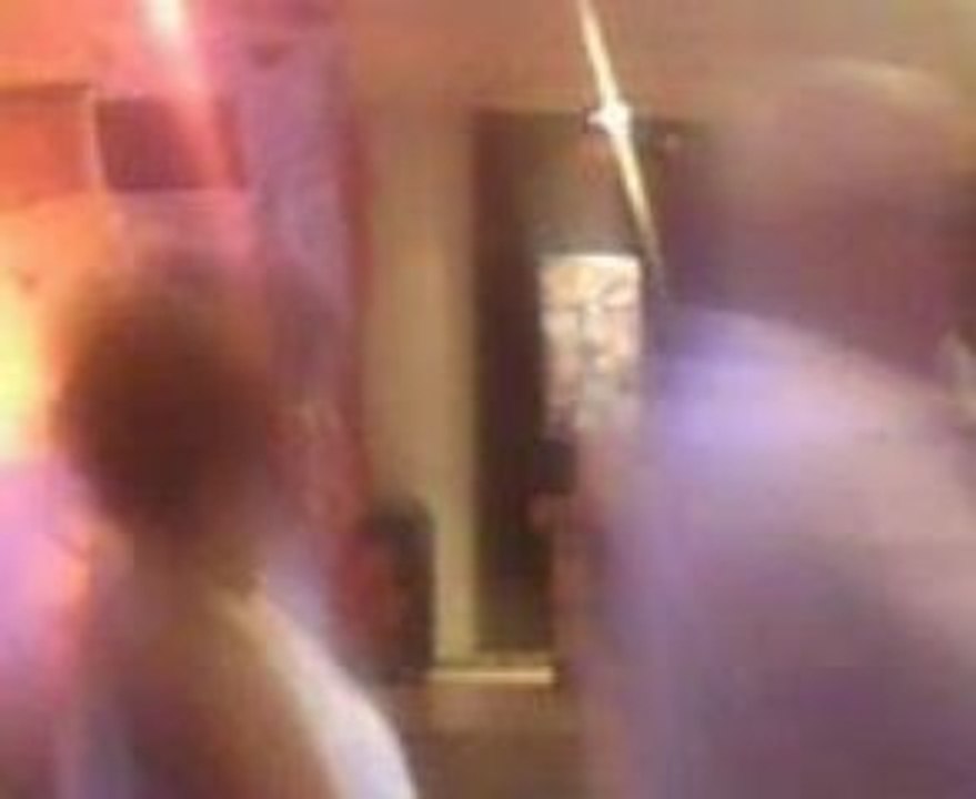 MOV0026A