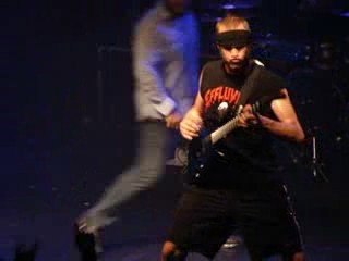 KillSwitch Engage - Starting Over - Bataclan 11/06/09