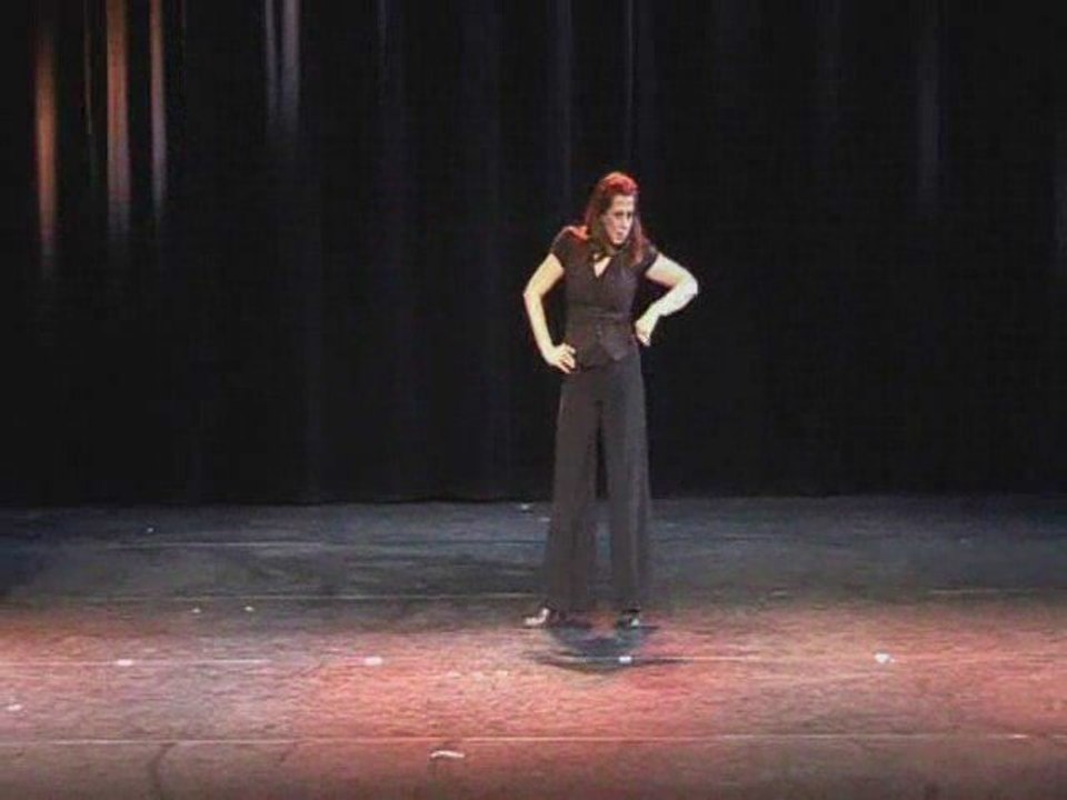 Katia DORIS sketch stand up au GYMNASE