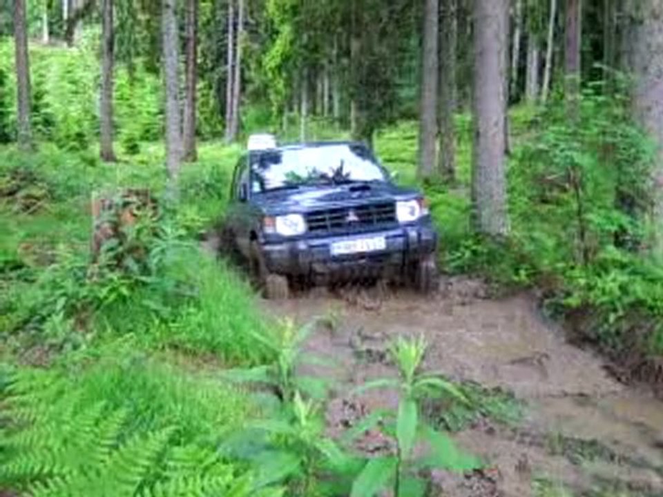 Pajero et Patrol Bourbiers Rando Savoie 2009 IMG_0301