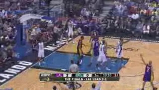 Dwight Howard had an NBA Finals record 9 blocks in Game 4