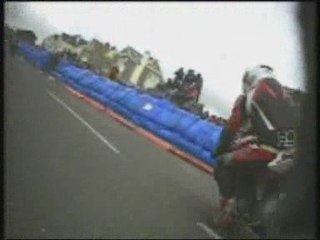 CAM EMBARQUEE AU NORTH WEST 200 AVEC MIG ( MOTO JOURNAL )