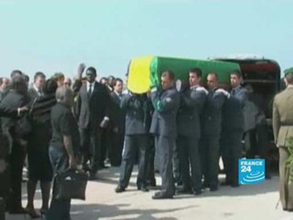 Le corps d'Omar Bongo Ondimba en route pour Libreville