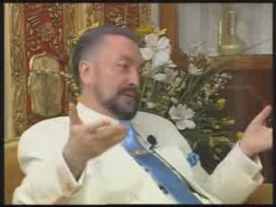 ADNAN OKTAR'IN SAYIN TANSU ÇİLLER İLE İLGİLİ GÖRÜŞLERİ