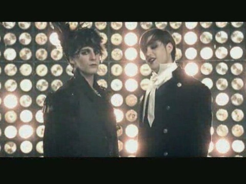 Clip France Bleu "MOZART, L'OPERA ROCK - VIVRE A EN CREVER"