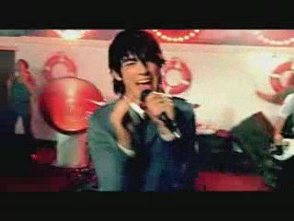 Jonas brothers-S.O.S