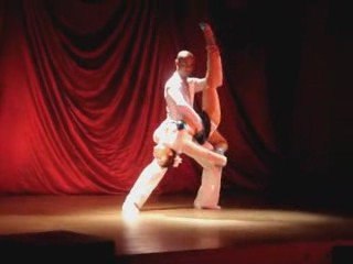 Ellie & Ivan-London Cali style competition (Final)