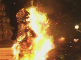 Pas à pas HD : Moments de lutte universitaire 🎥