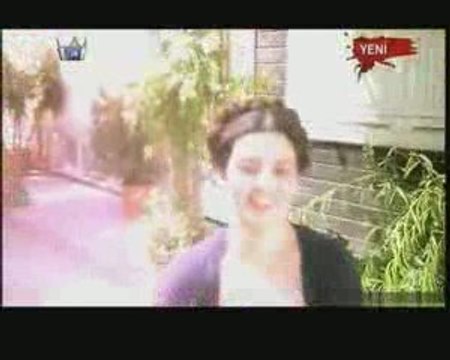 Göksel - Dudaklarında Arzu YENI KLIP 2009