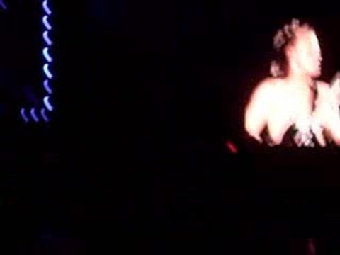 ACDC solo angus au milieu du Stade de France 12.06.09