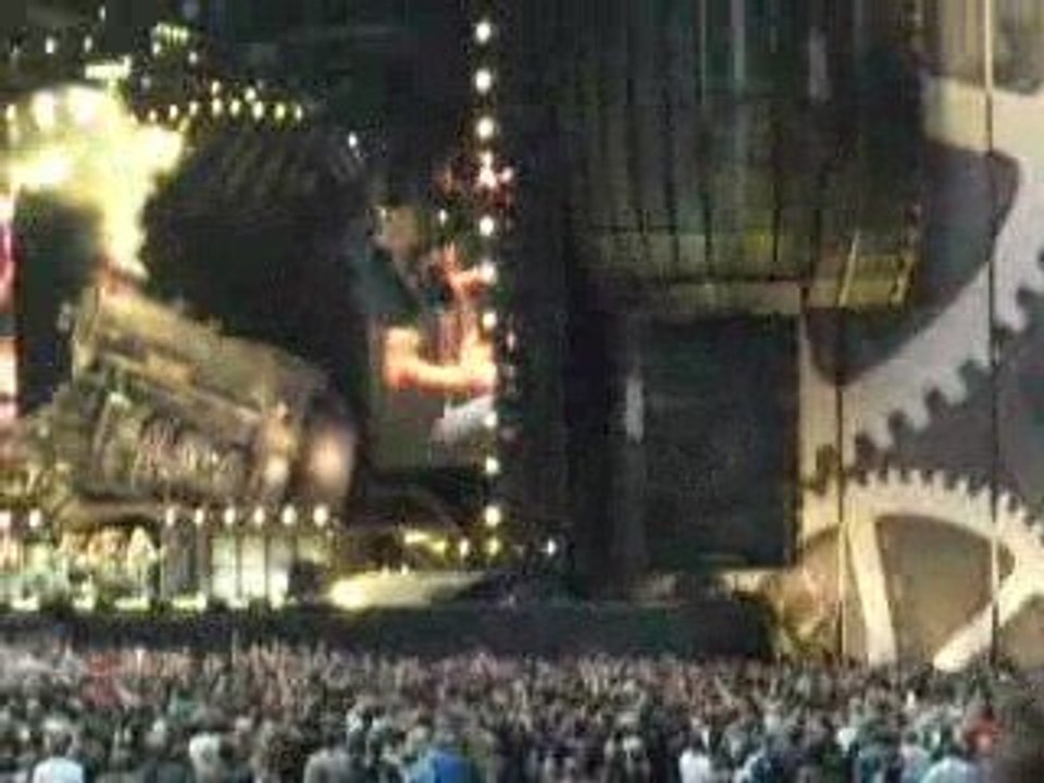 AC/DC "Shot Down In Flames" Stade de France le 12.06.2009