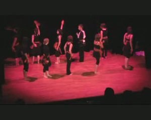 Hello , Section Danse
