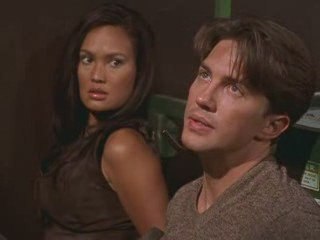 Sydney Fox, 1.06 Le gant du champion 3 sur 3