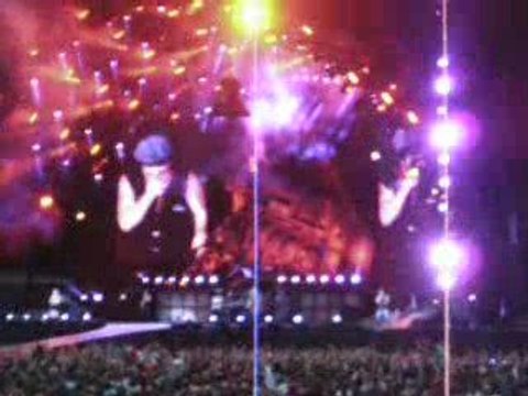 AC/DC Hell's Bells au Stade de France Vendredi 12.06.2009