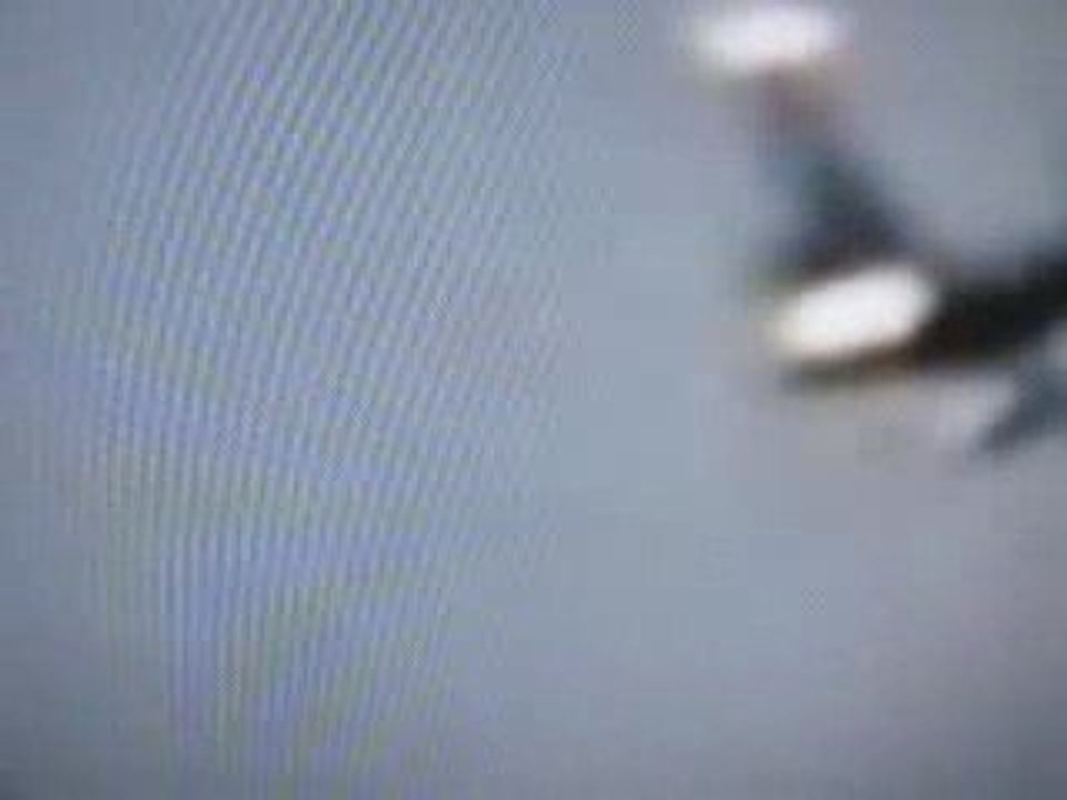 UFOS INTERCEPT AIRLINER AT GOREBRIDGE