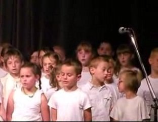 Somain-fête de l'école D. Chevaillier -chant: une bulle