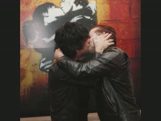 Green day Hearts Collide New Song 2009