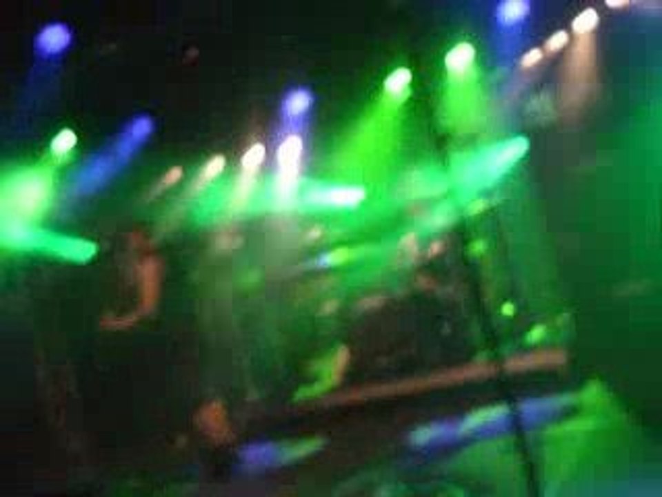 Killswitch Engage - Life to Lifeless