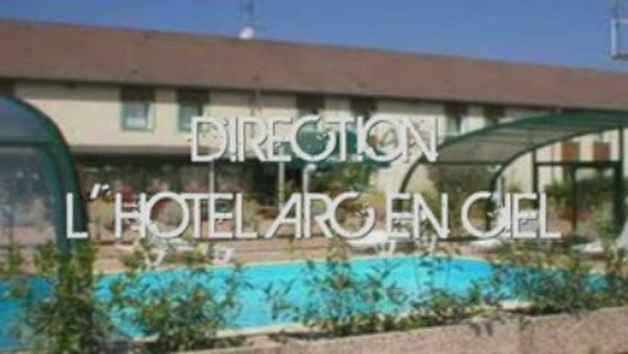 Arrivée hotel arc en ciel mzé