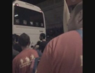 CROTONE - BENEVENTO  1-1  arrivo della squadra  15/06/2009