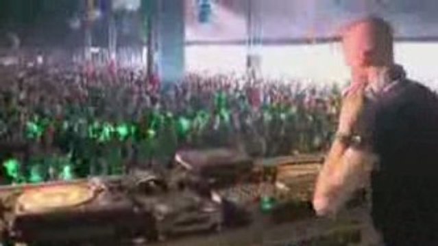 frontliner @ Defqon.1 festival 2009 hardstyle ...