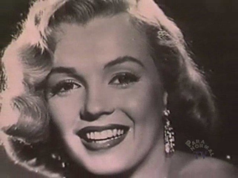 Paranormal TV - Marilyn Monroe and the Ghost Attached to Her