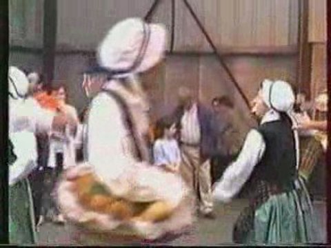 LA BADOISE Danse Folklorique du Languedoc