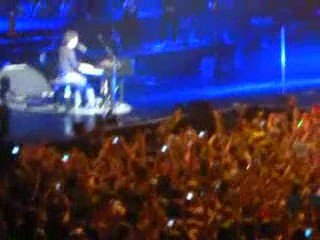 Concert Jonas Brothers A little bit a longer