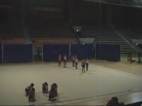 Gala 2008 danse 8 - les Poupées Rock'N'Roll