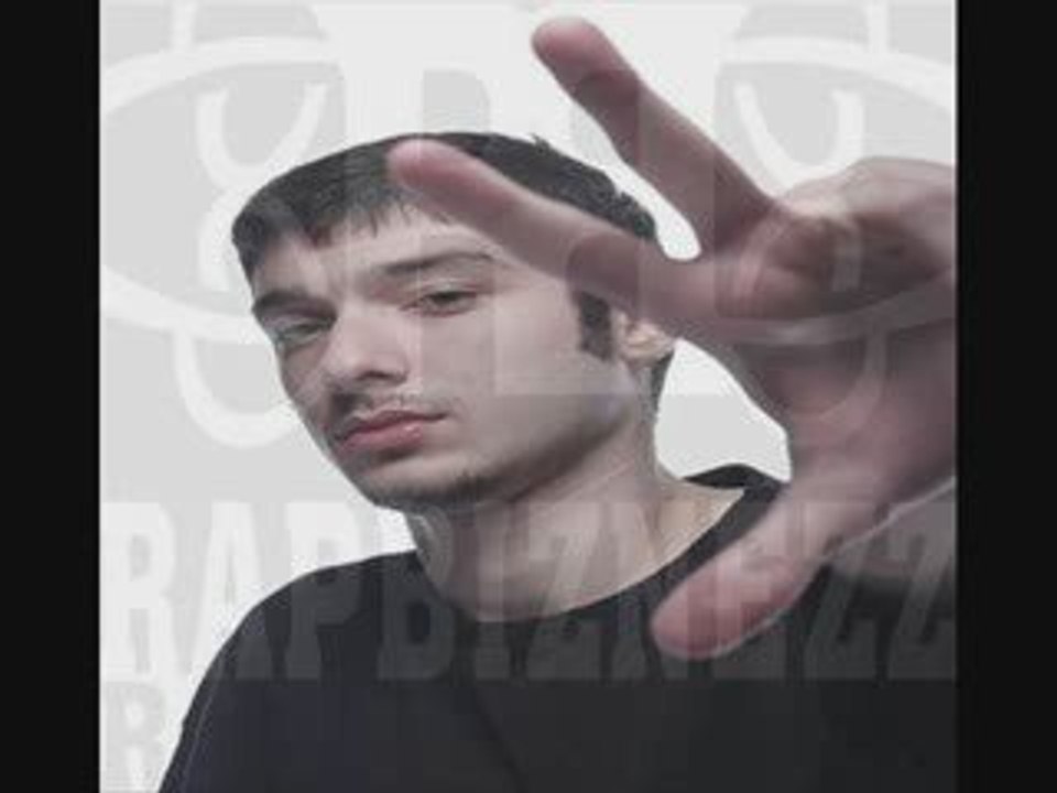 Sansar psikopat yazar