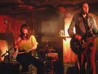 Pulp Fiction: A Classic Crime Film 🎬