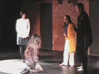 Fi Théâtre U.T.M. 2009 (mars) Hamlet (III,1)