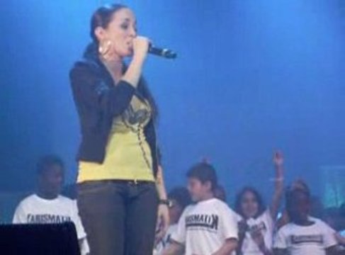 Kenza Farah au Zenith de Paris