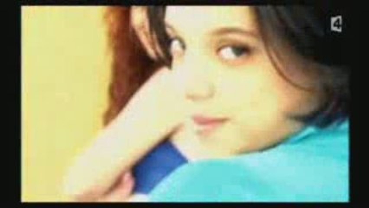 Chalomot Ne'urim / Face Camera / חלומות נעורים