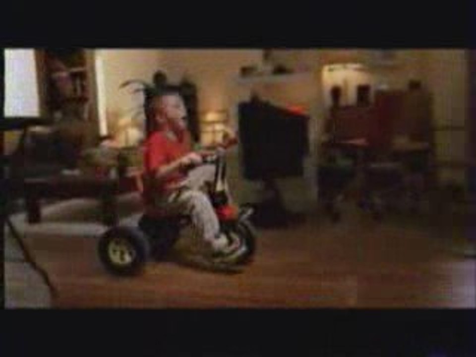 Pub Comique - Ikéa Vélo - Besoin d'espace ?