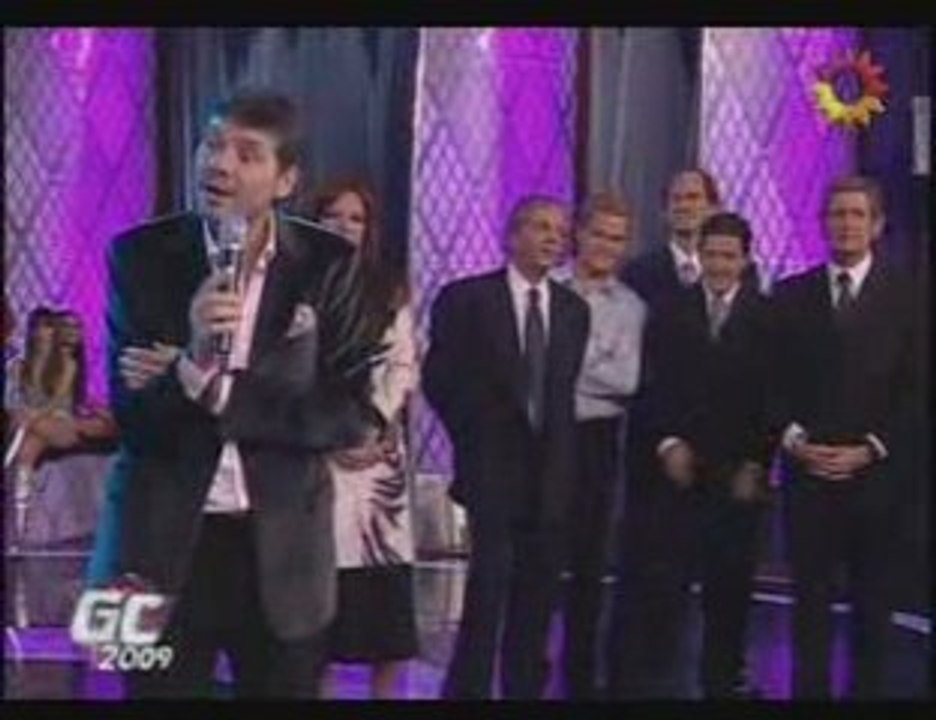 Sola cantando
