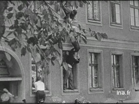 Allemands passent d'est en ouest