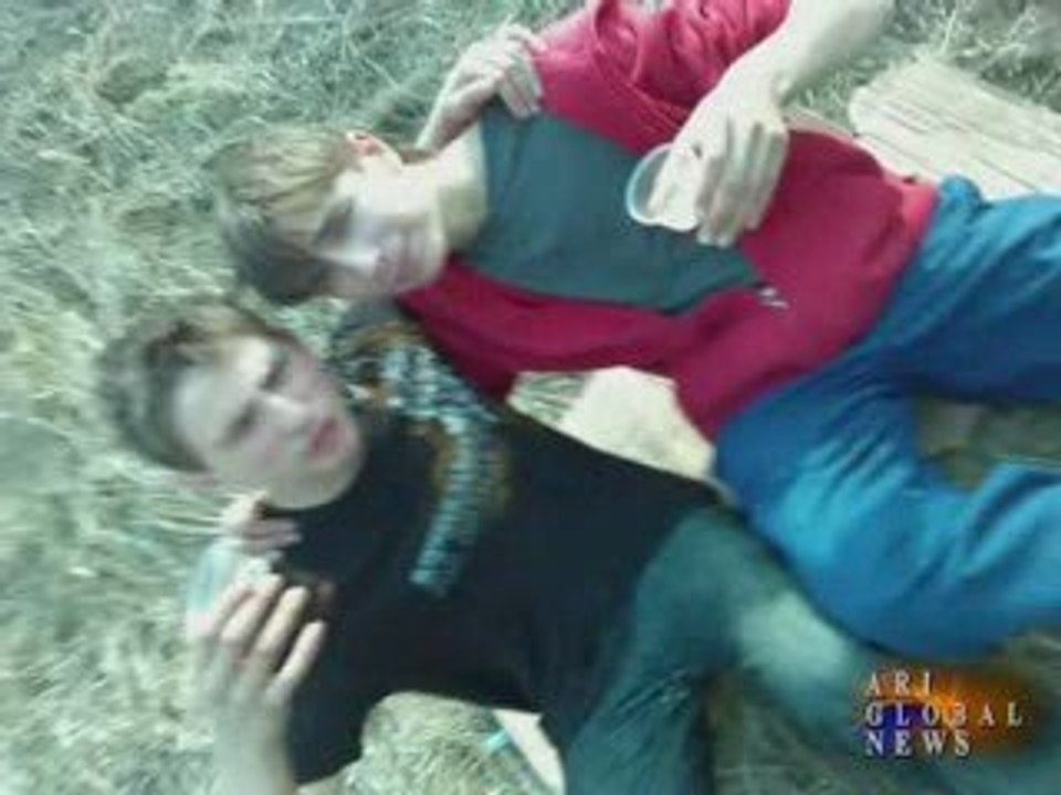 В Москве свободно продают алкоголь подросткам