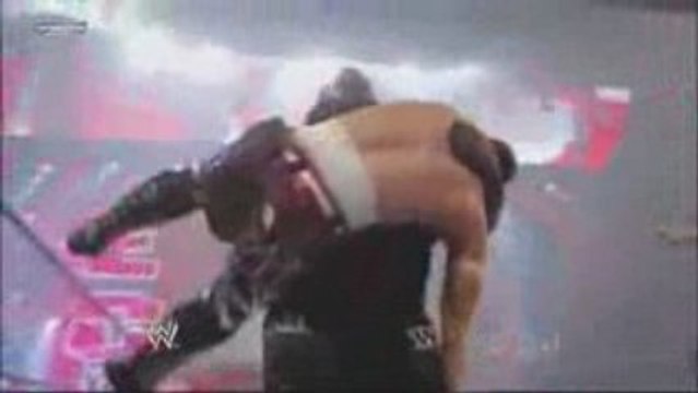 ECW 16/06/09 Mark Henry vs Evan Bourne