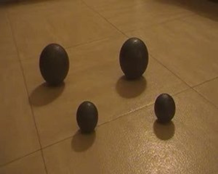 4 Sphères en acier